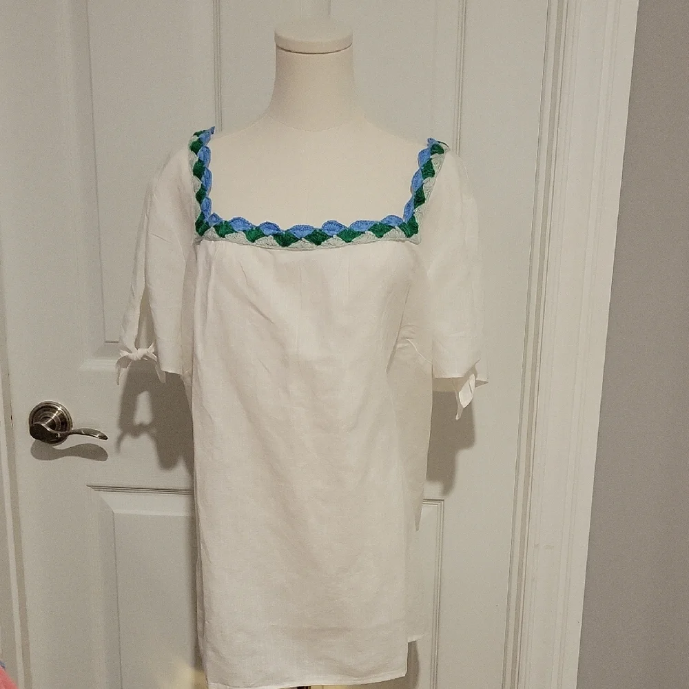 Talbots White Blouse with Blue and Green Trim - Picture 1 of 1